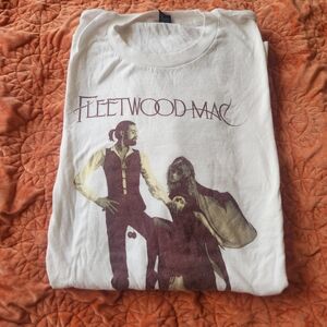 Hot Topic Fleetwood Mac Graphic T-Shirt